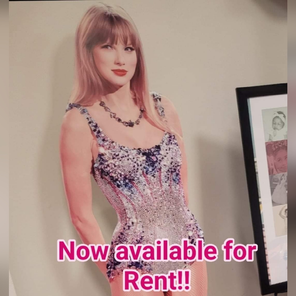Taylor Swift Life Size cardboard cut out